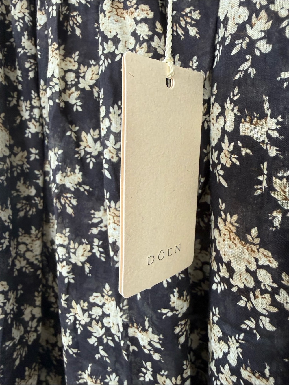 Doen Marci Noir Rose Skirt - Small - NWT - Picture 4 of 5
